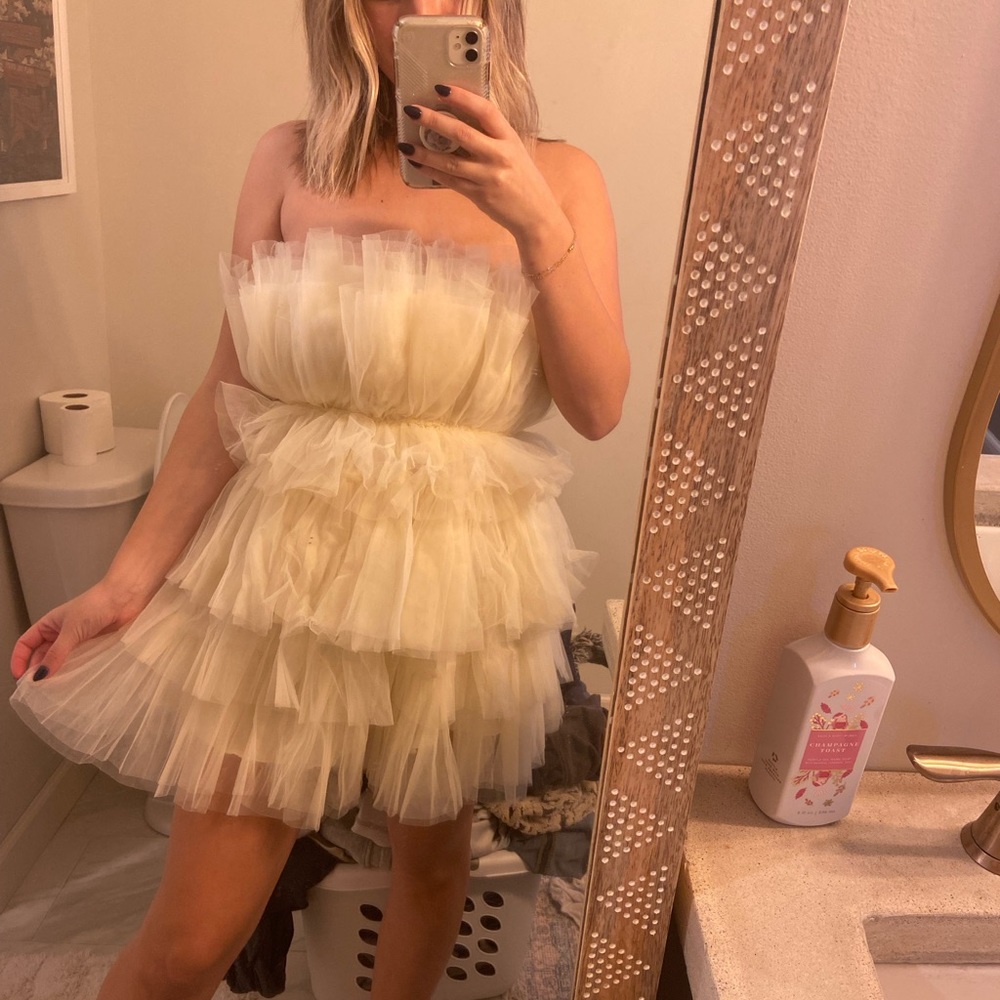 White tulle dress